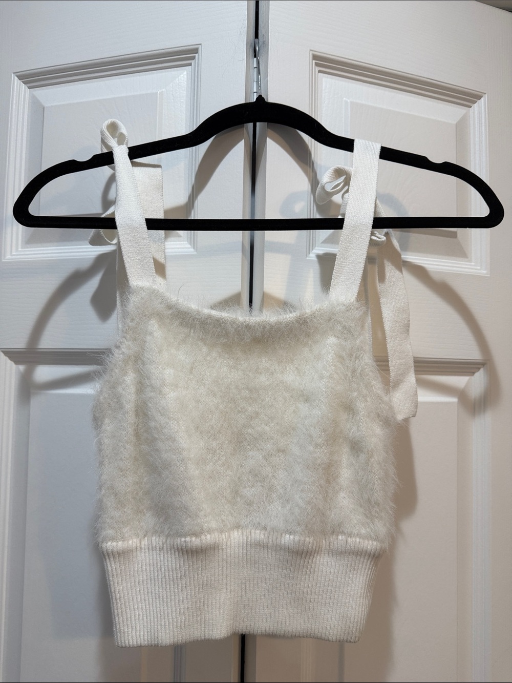 Urban Outfitters Tie-Shoulder Fuzzy Tank Top Size Medium